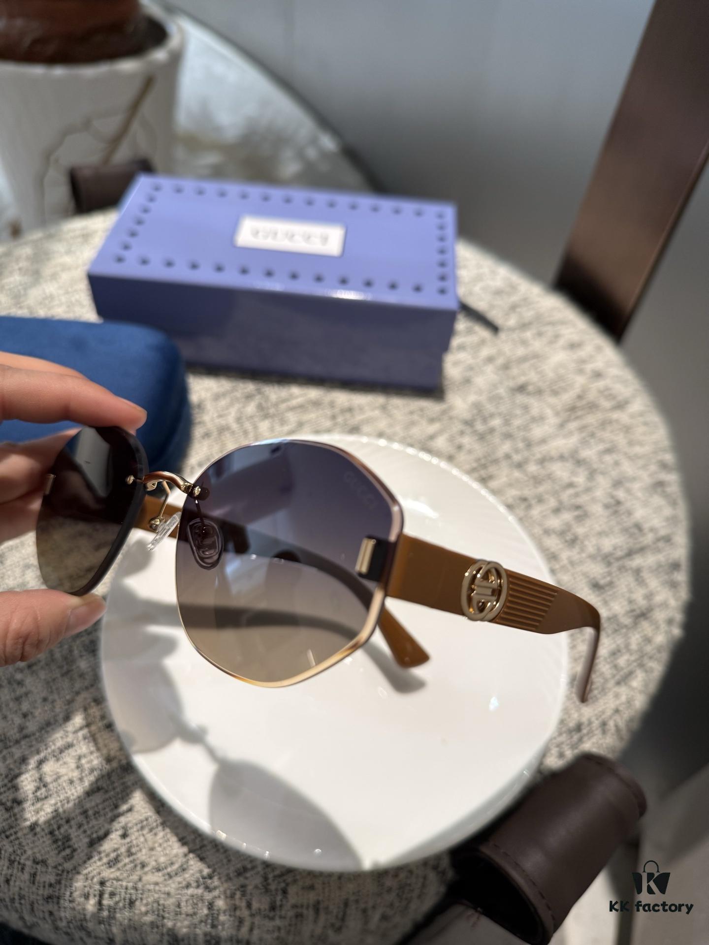 High-Definition Gucci Nylon Polarized Sunglasses for Women