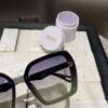 Dior Polarized Resin Sunglasses 😎 New Style Small Fragrance Sun Glasses to Reduce Glare and Block Harmful Radiation 😊 Essential for Travel, Outings, and Stylish Outfit Pairing 🌸 Suitable for Driving 🧐 Brand Philosophy - Trends Come and Go, but Style Remains 🥳