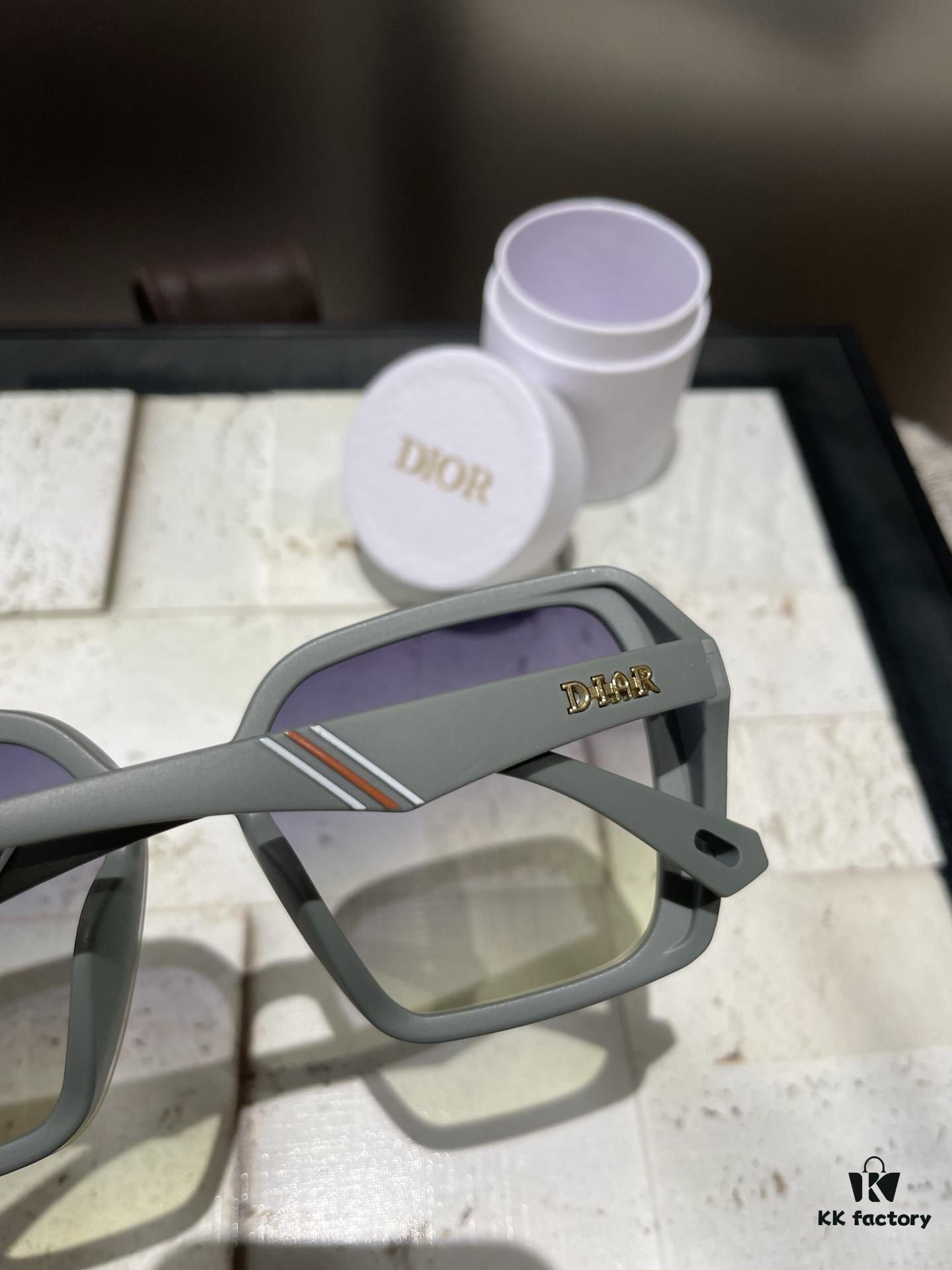 Dior Polarized Resin Sunglasses 😎 New Style Small Fragrance Sun Glasses to Reduce Glare and Block Harmful Radiation 😊 Essential for Travel, Outings, and Stylish Outfit Pairing 🌸 Suitable for Driving 🧐 Brand Philosophy - Trends Come and Go, but Style Remains 🥳