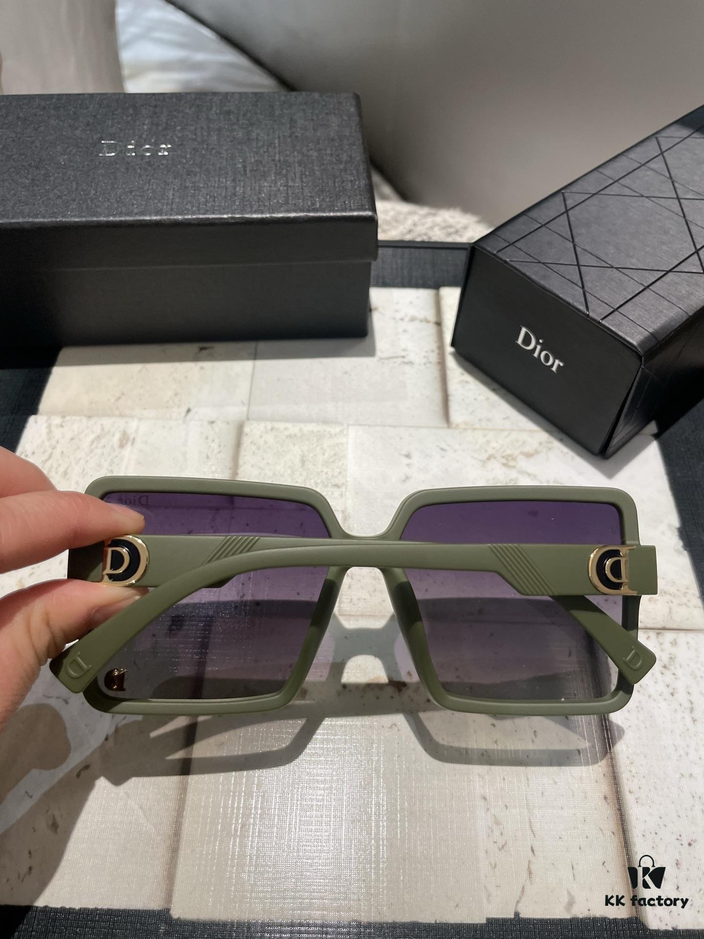 Dior Polarized Resin Sunglasses, New Mini Chanel Style Sun Glasses, Reduce Glare, Block Harmful Radiation, Essential for Travel and Daily Wear, Suitable for Driving