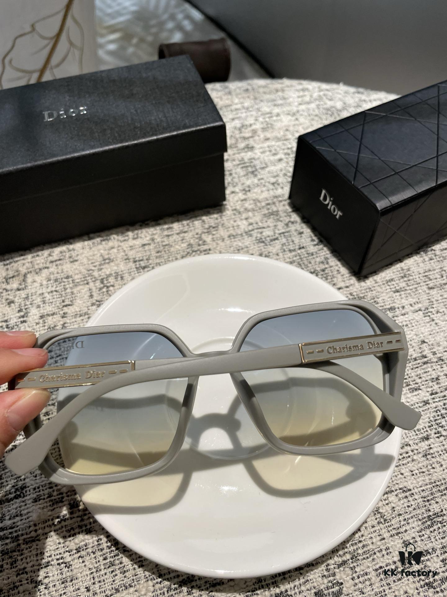 Dior Polarized Resin Sunglasses, New Small Luxury Style, Reduces Glare and Blocks Harmful Radiation, Essential for Travel and Daily Wear