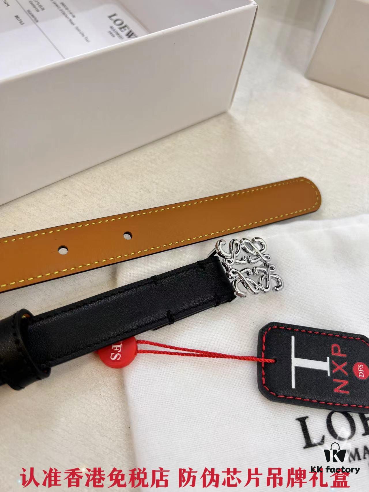 Loewe Hong Kong Duty-Free Gift Box 🎁 (NXP Tag with Anti-Counterfeit Chip, Official Website Verifiable)