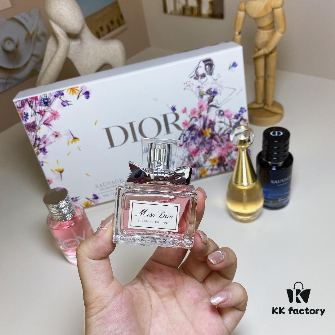 Dior Perfume Travel Set 4-Piece Collection 30ml×4