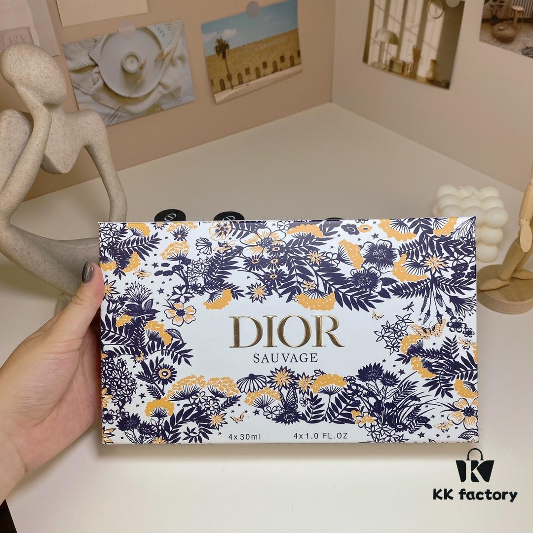 Free Shipping Dior Sauvage 30ml x 4 Set (Sample Pack of 4 with Atomizers) Including Eau de Toilette, Eau de Parfum, Parfum, and Privée Edition