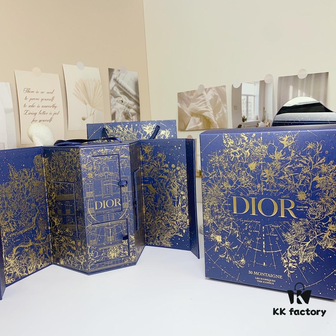 Free Shipping Dior 2023 Château Four-Piece Limited Edition Calendar Set, Official Website Version with Gift Bag