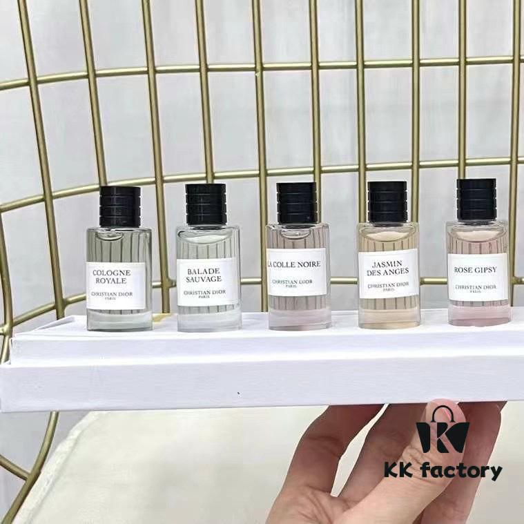 Dior Collection Perfume Sample Set of 8 Pieces – 7.5ml Each, No Spray Nozzles, With Chinese Labels, In Stock