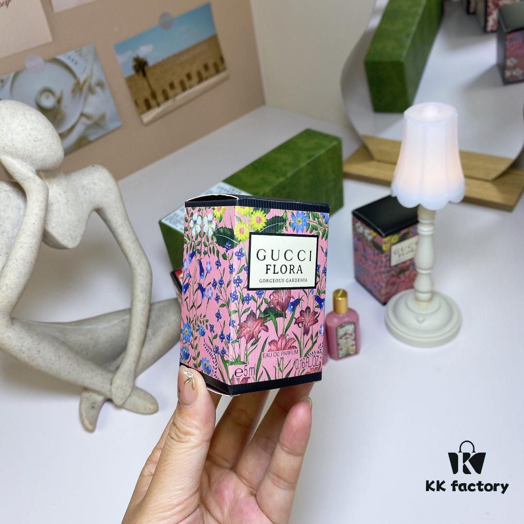 Free Shipping Q-Sized Gucci Green Box Four-Piece Set, Including: 2 Boxes of Bloom Perfume 5ml, 2 Boxes of Dreamy Gardenia 5ml