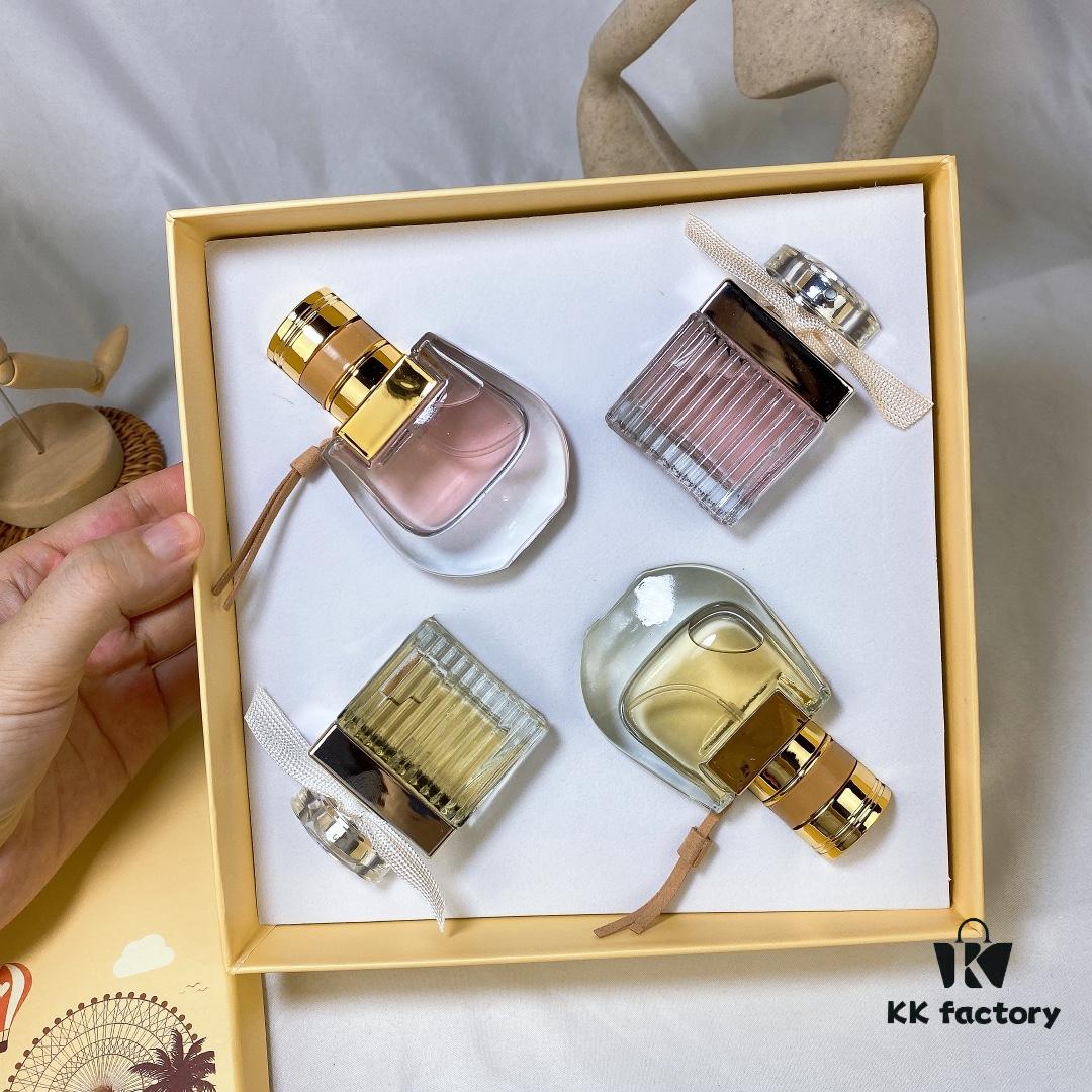Chloé Perfume Mini Set of 4 Bottles 30ml Each with Spray Caps