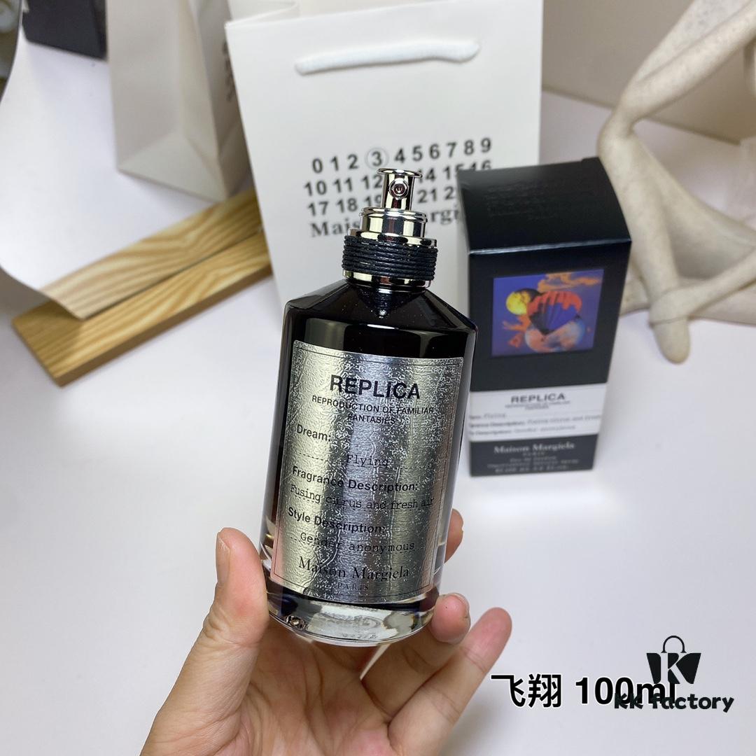 Flying, 2016 Maison Martin Margiela Fragrance Noir 100ml