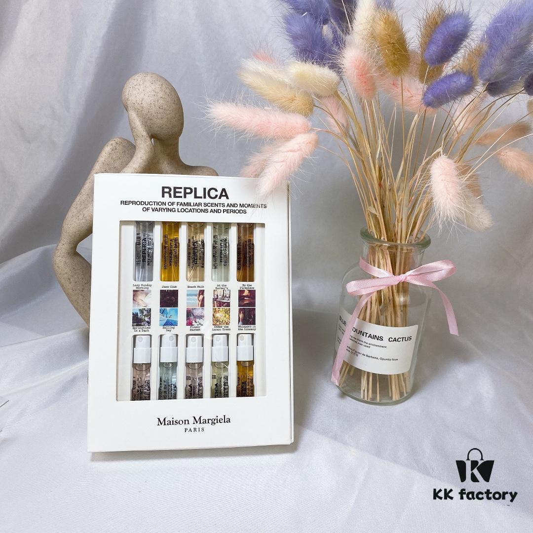 Maison Margiela Memory Fragrance Set of 10 Mini Perfumes 1.5ml Each