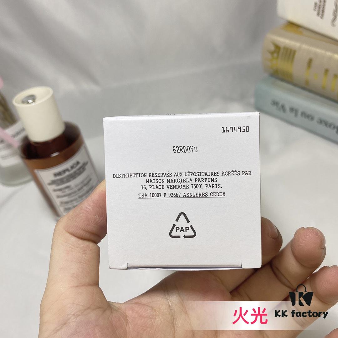 French Maison Margiela Replica Bystander Fireplace 100ml Unisex Perfume, Worn by Wei Yingluo and Wu Jinyan