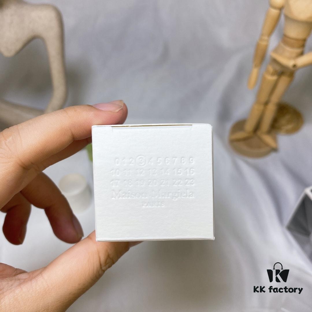 50 Maison Martin Margiela MMM Untitled EDT 30ml