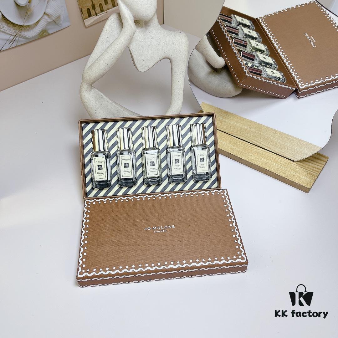 Jo Malone Limited Edition Christmas Fragrance Set of Five: Includes English Pear & Freesia 9ml, Wild Bluebell 9ml, Wood Sage & Sea Salt 9ml, Peony & Blush Suede 9ml, Lime Basil & Mandarin 9ml