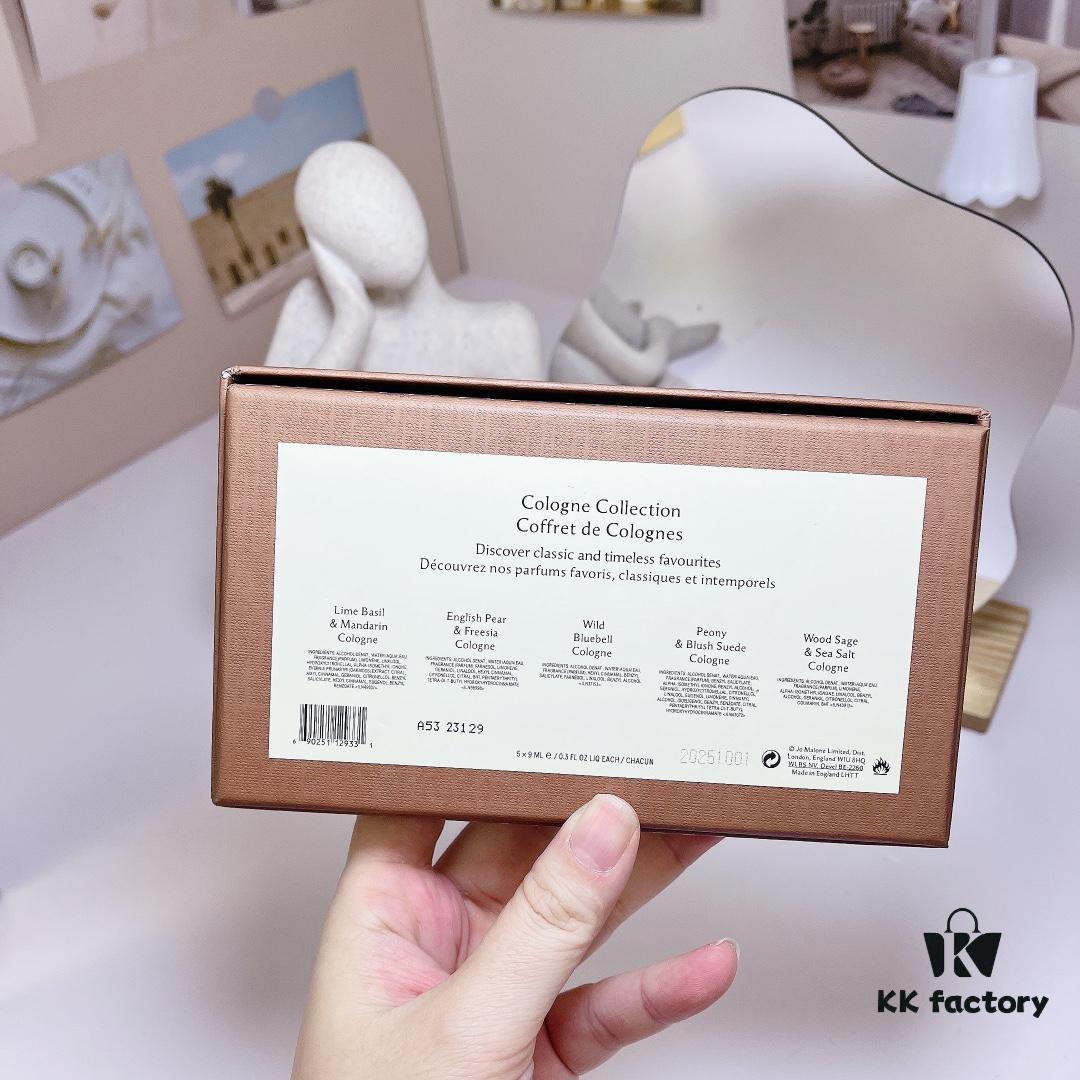 Jo Malone Limited Edition Christmas Fragrance Set of Five: Includes English Pear & Freesia 9ml, Wild Bluebell 9ml, Wood Sage & Sea Salt 9ml, Peony & Blush Suede 9ml, Lime Basil & Mandarin 9ml