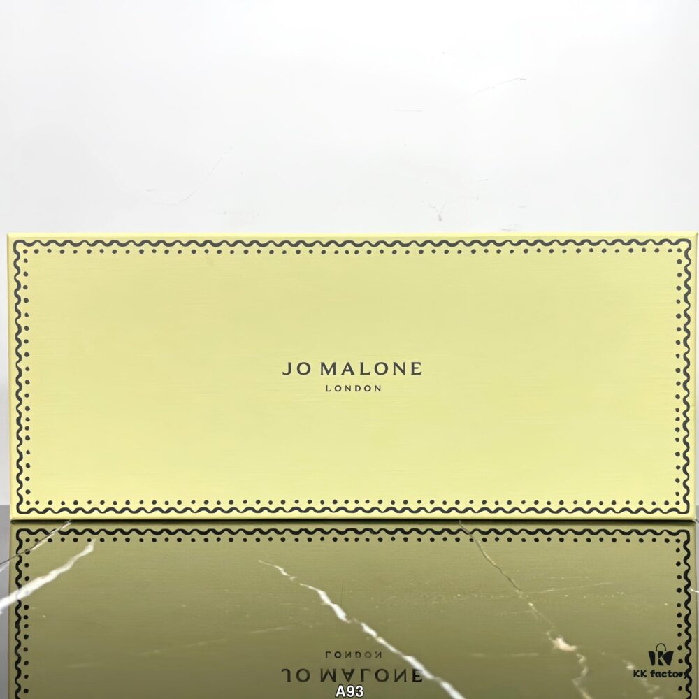 55 Jo Malone Hand Cream Set! Includes: 50ml x 5. Scents: English Pear, Bluebell, Black Viper, Peony, Sea Salt