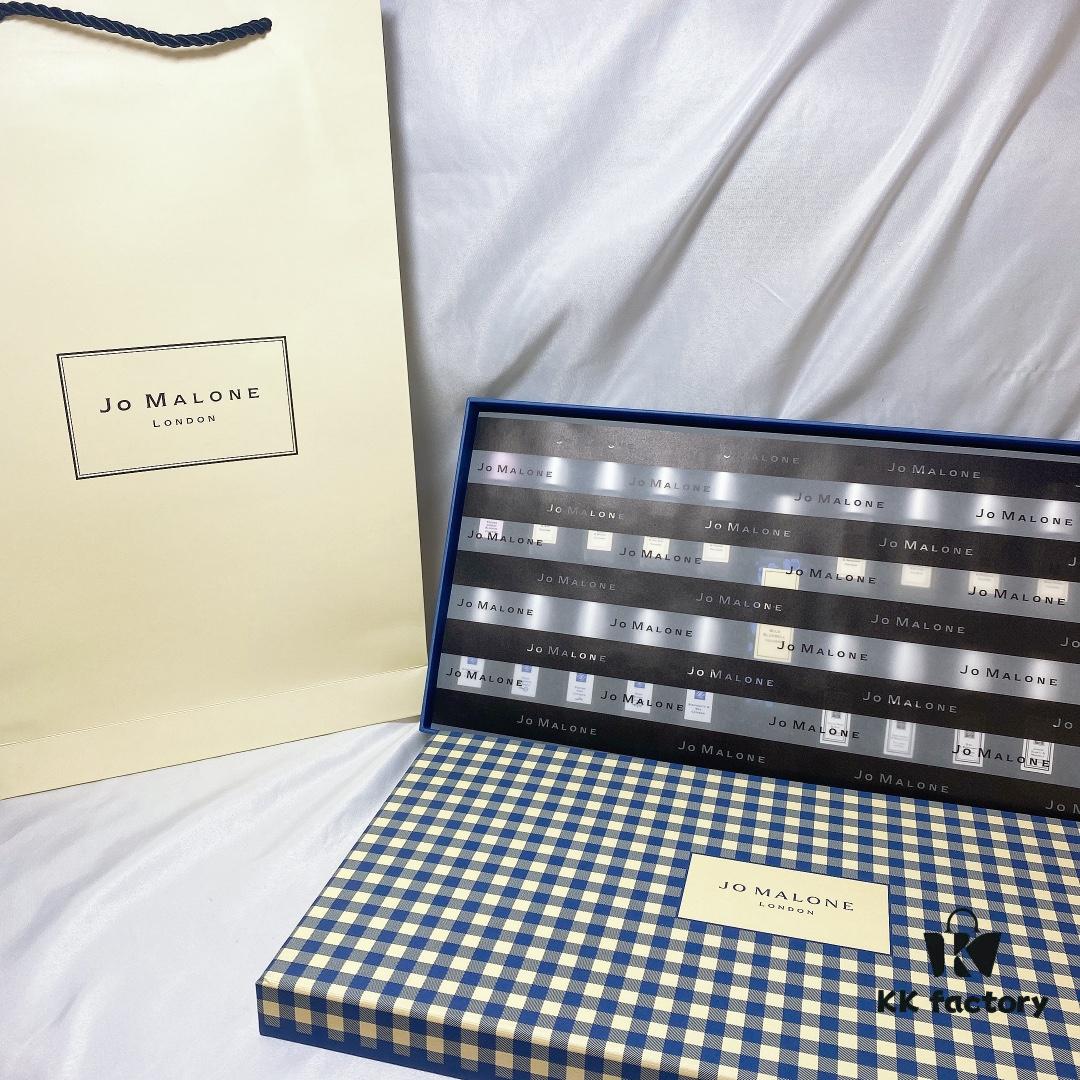 Jo Malone 21-Piece Limited Edition Blue Plaid Collection with Retail Shopping Bag