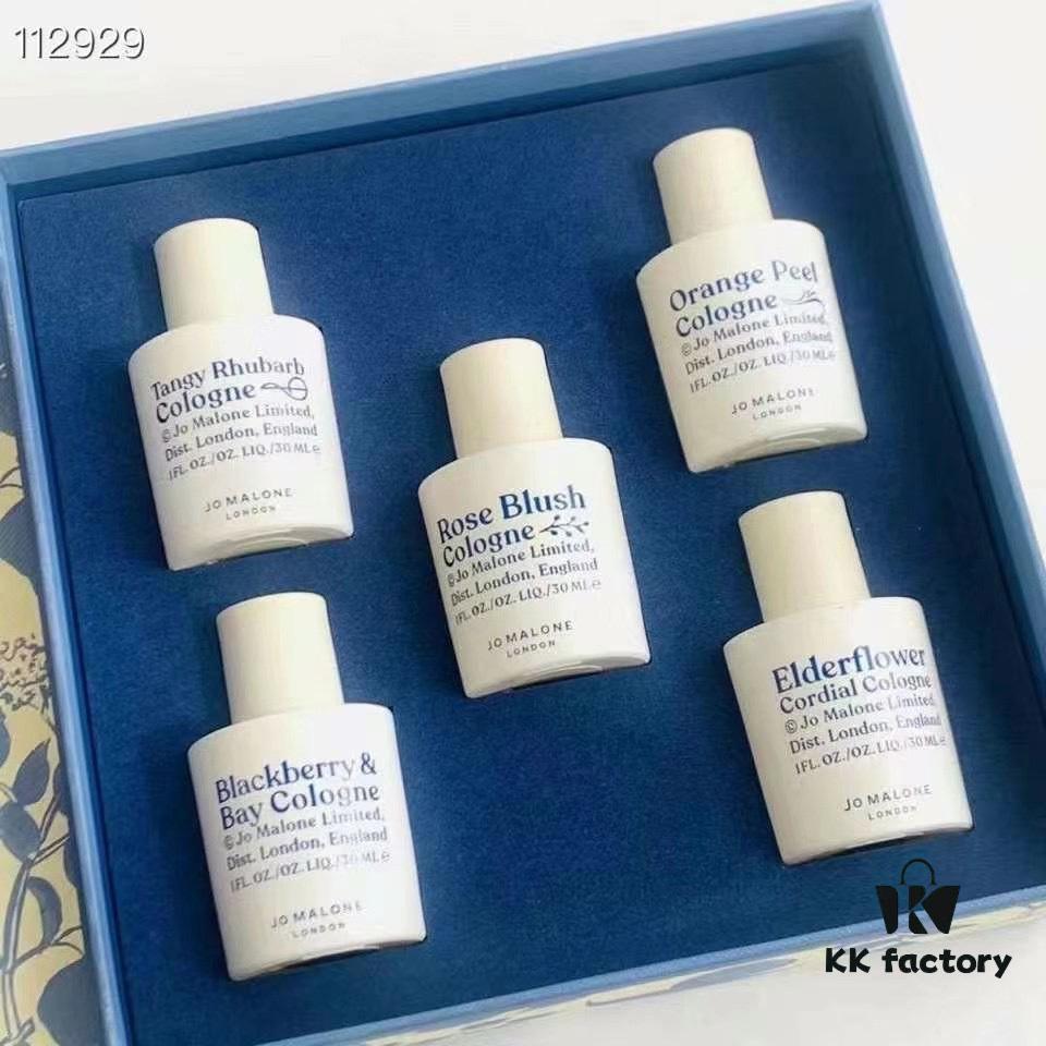 Jo Malone Jam Collection Perfume Set! 30ml × 5 with spray nozzles. Includes: Elderflower, Blackberry & Bay, Red Roses, Rhubarb & Custard, Citrus Peel.