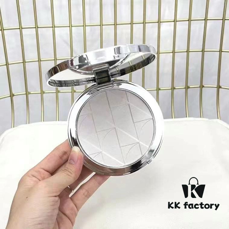 JoMalone London English Pear & Freesia Glittering Shimmer Body Powder - Limited Edition 2020 Christmas Collection