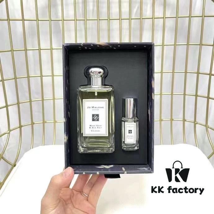 Jo Malone Perfume Full-Size and Sample Set! 100ml + 9ml. Scents: English Pear, Bluebell, Sea Salt, Blackberry