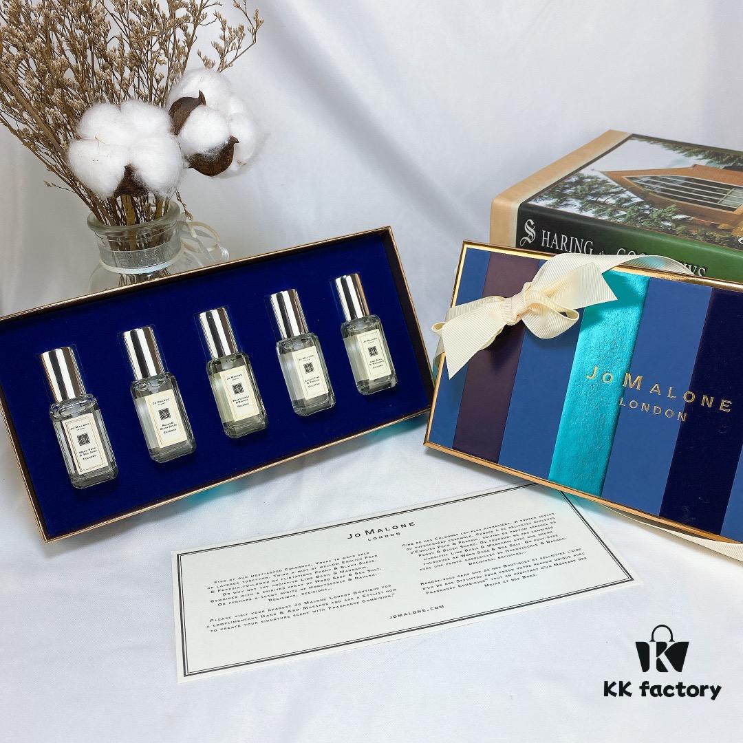 Jo Malone Counter Exclusive Christmas Blue 5-Piece Set, Mini 9ml Each with Atomizer,  ️ Authentic Hexagonal Sprayer, Scents: Lime, English Pear, Honeysuckle, Peony, Sea Salt