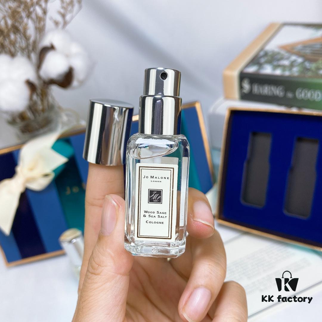 Jo Malone Counter Exclusive Christmas Blue 5-Piece Set, Mini 9ml Each with Atomizer,  ️ Authentic Hexagonal Sprayer, Scents: Lime, English Pear, Honeysuckle, Peony, Sea Salt