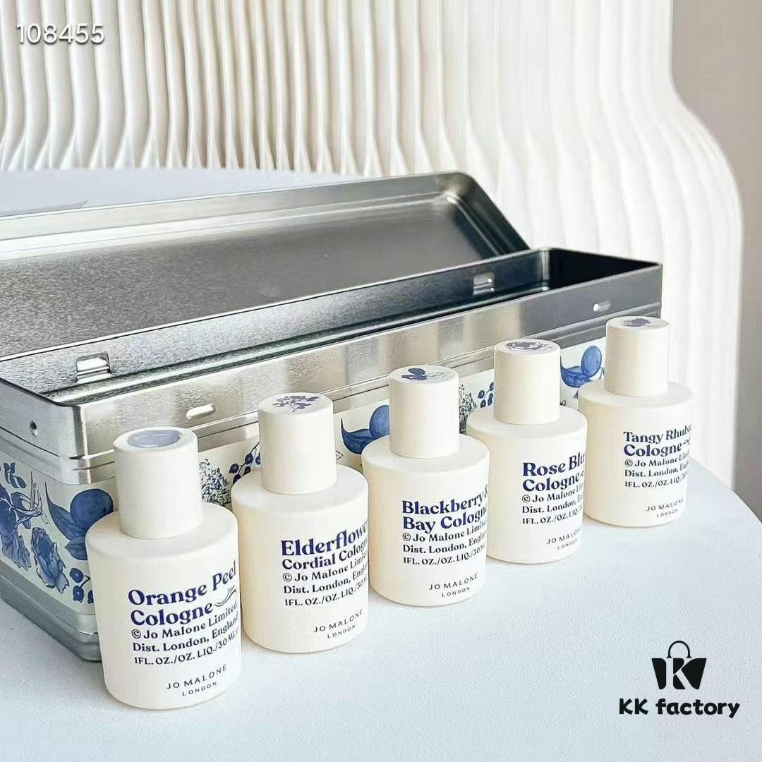 Jo Malone Jam Collection Perfume Set in Tin Box! 30ml × 5 with Sprayers. Includes: Elderflower, Blackberry & Bay, Red Rose, Rhubarb & Custard, Citrus Peel