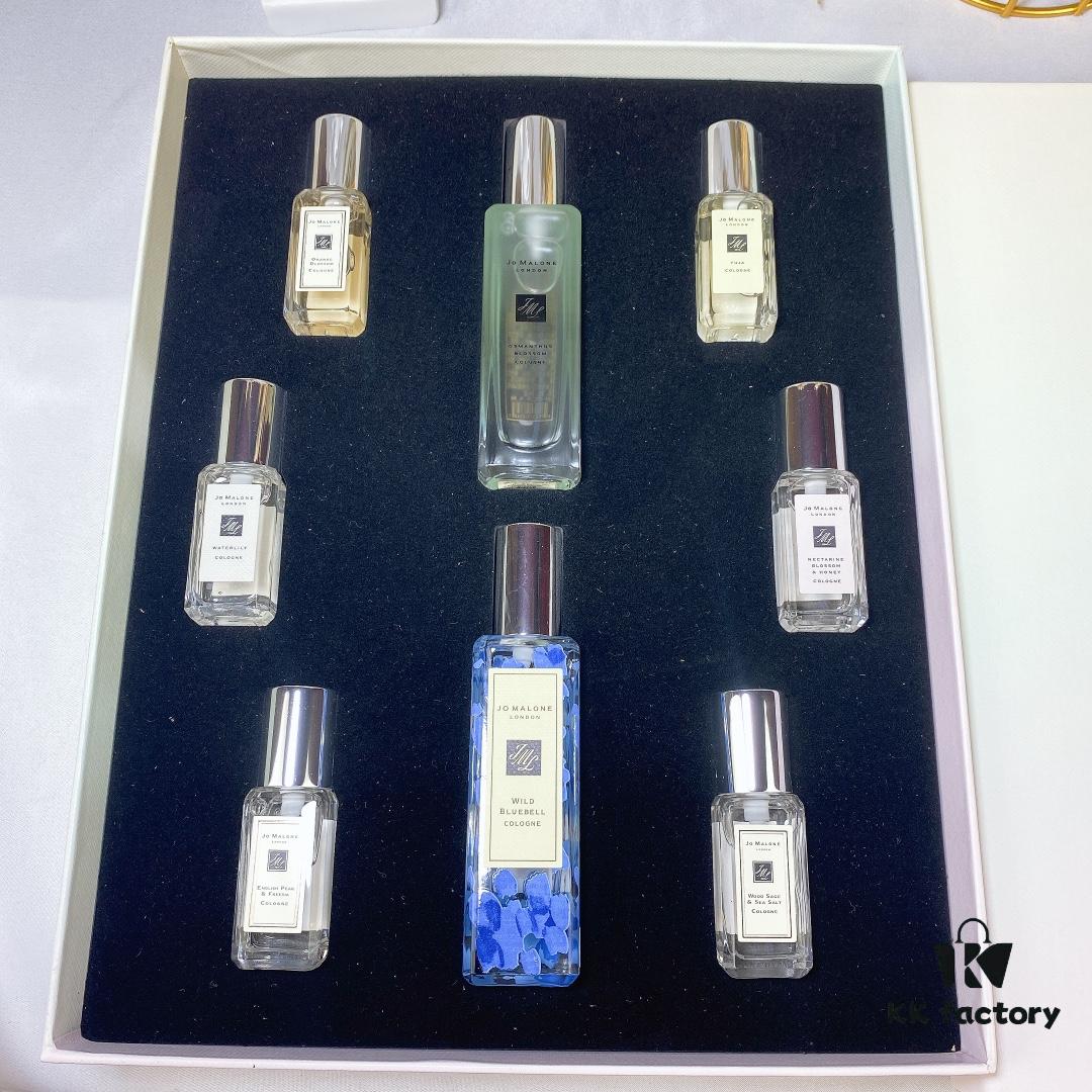 Jo Malone Bloom Perfume Set of Eight Pieces - Counter Quality, Mini Garden Edition with Spray Nozzles Included