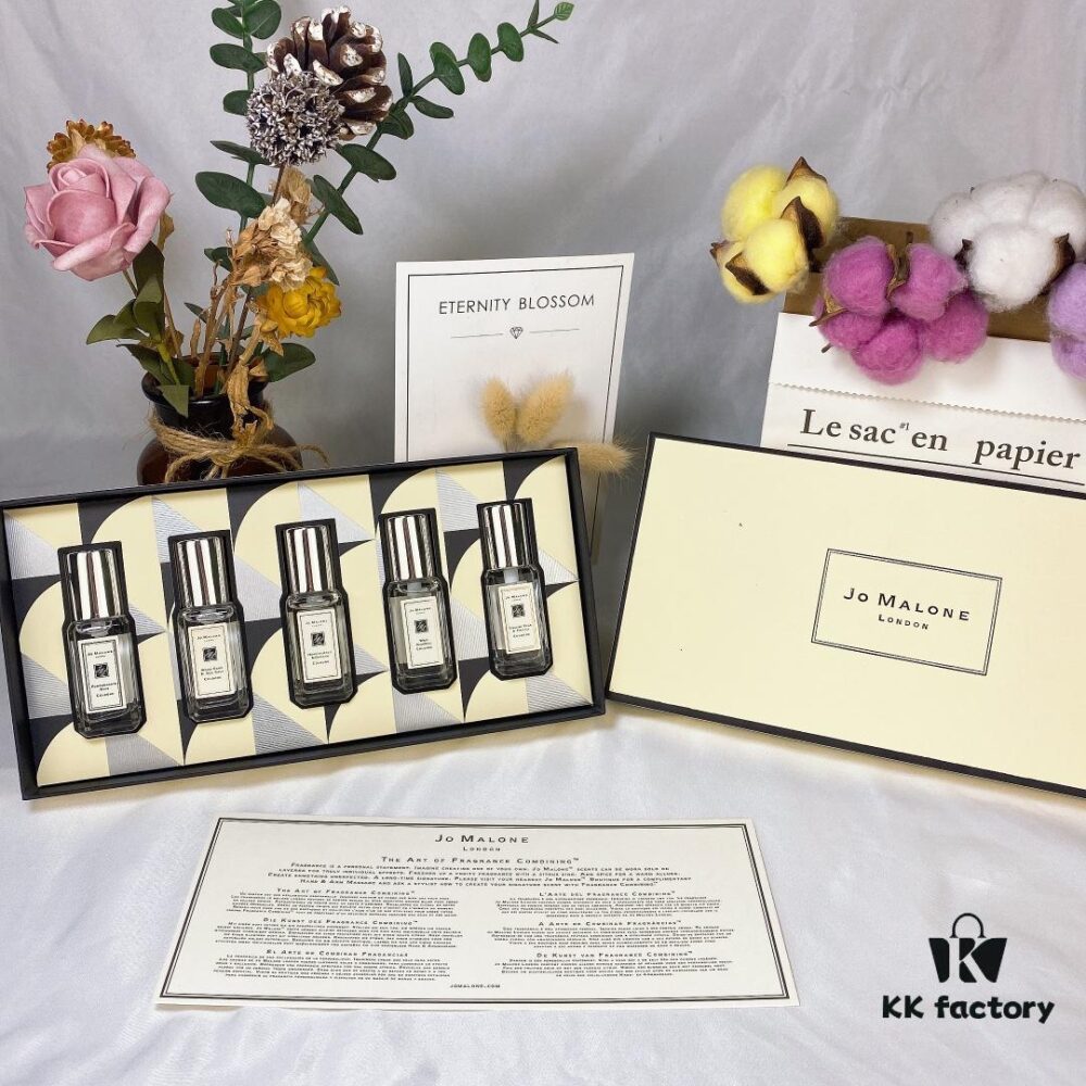 New Jo Malone Perfume Set of 5 x 9ml, White Bottle Christmas Limited Edition