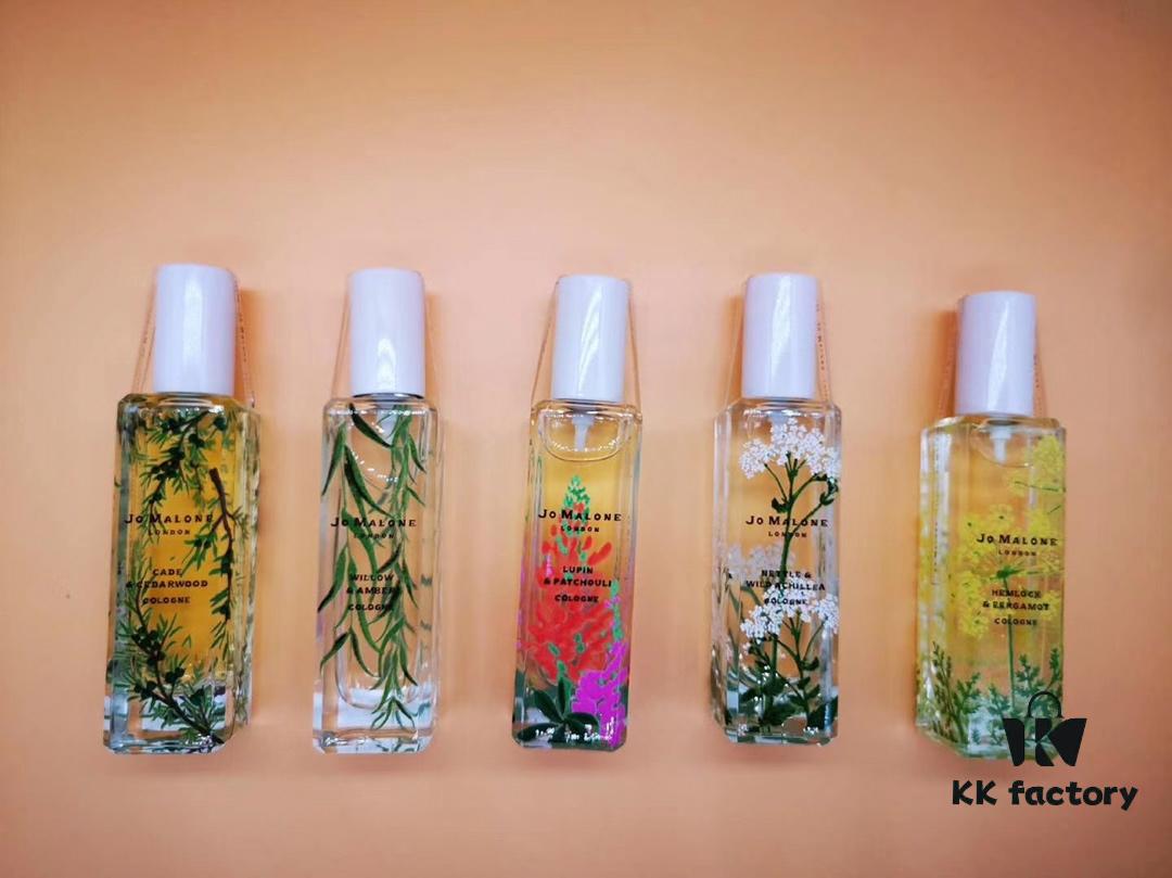 Jo Malone London 2019 Limited Edition Hackney Florals Collection - 30ml Eau de Toilette Set of 5: Willow & Amber, Lupin & Patchouli, Cade & Cedar, Hemlock & Bergamot, Nettle & Wild Yarrow