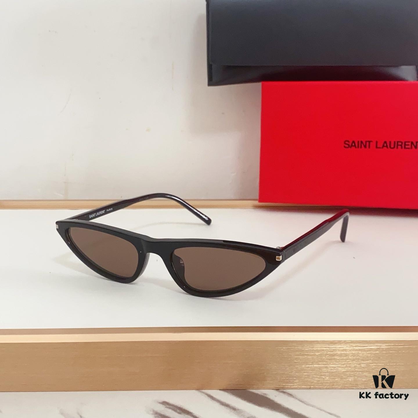 125 Saint* Corner Angle SL703 Sunglasses Size 55-19-145