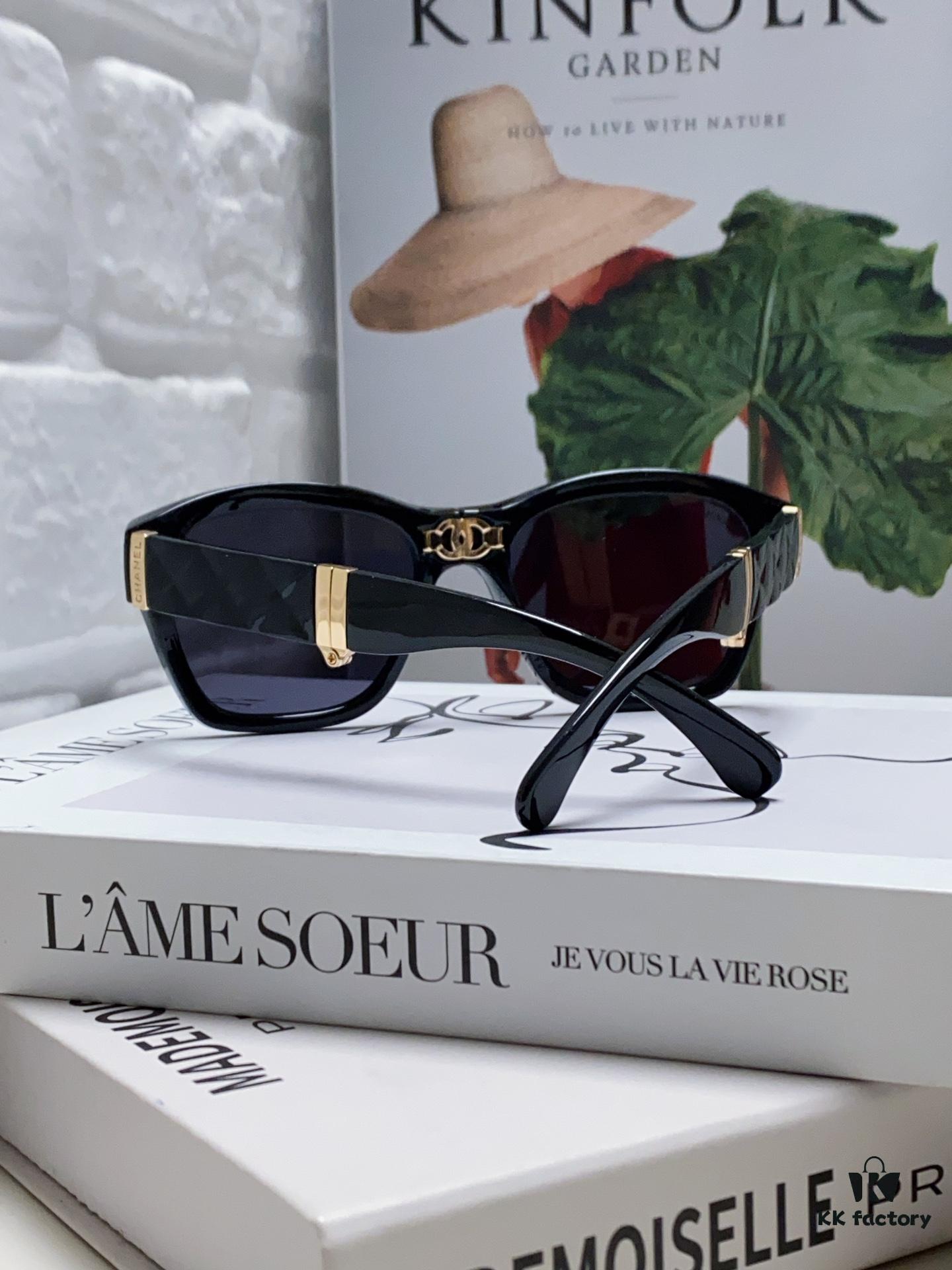 Chanel Foldable Sunglasses - Pocket-Sized Folding Design