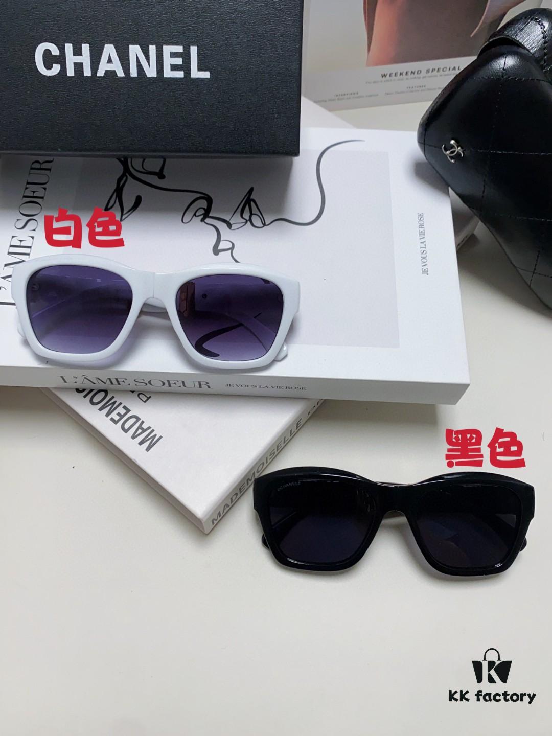 Chanel Foldable Sunglasses - Pocket-Sized Folding Design