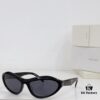 Prada Mod: PRA20S Size: 62-16-140 Swing Sunglasses