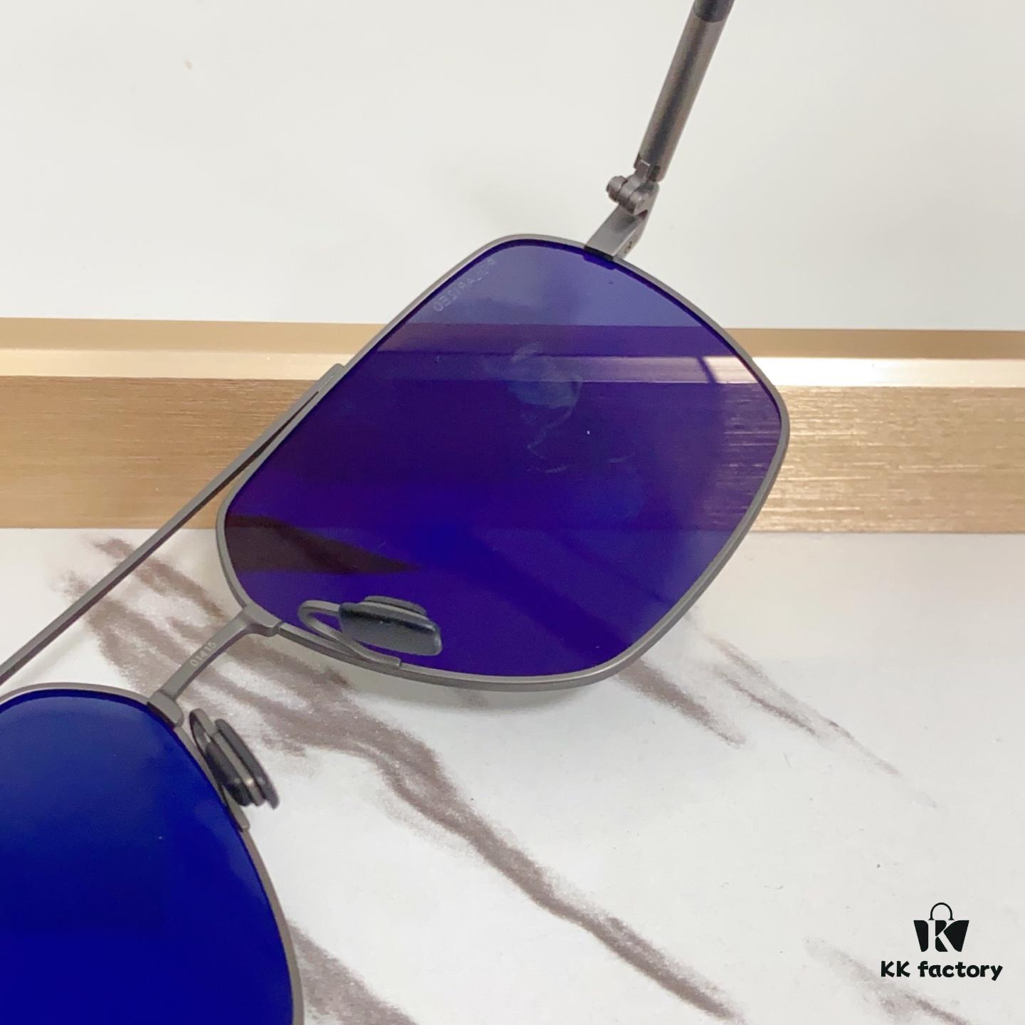 180 UV400% Titanium Porsche Design Sunglasses