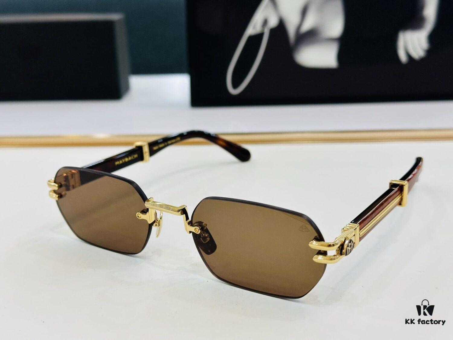 High-Quality MAYBACH Z22 Sunglasses, Exquisite Craftsmanship, Premium Feel, Size: 57□21-145