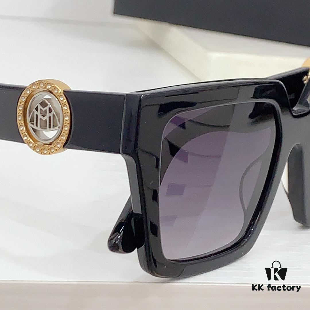 100 MAYBAC* MODEL: THE BAE SIZE: 52□21-145 Sunglasses