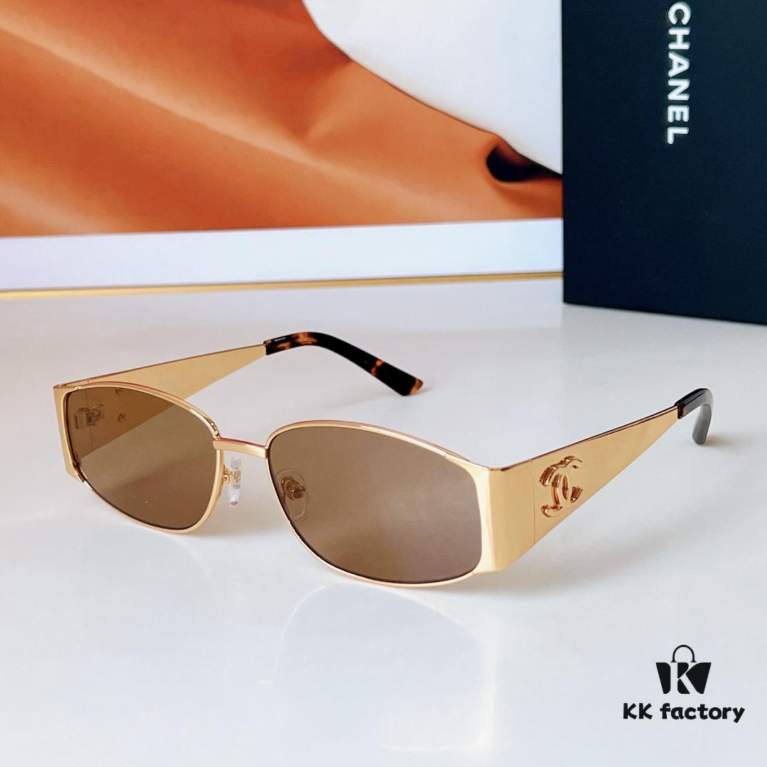 135 CHANEL MODEL: 08846 Size: 65-14-145