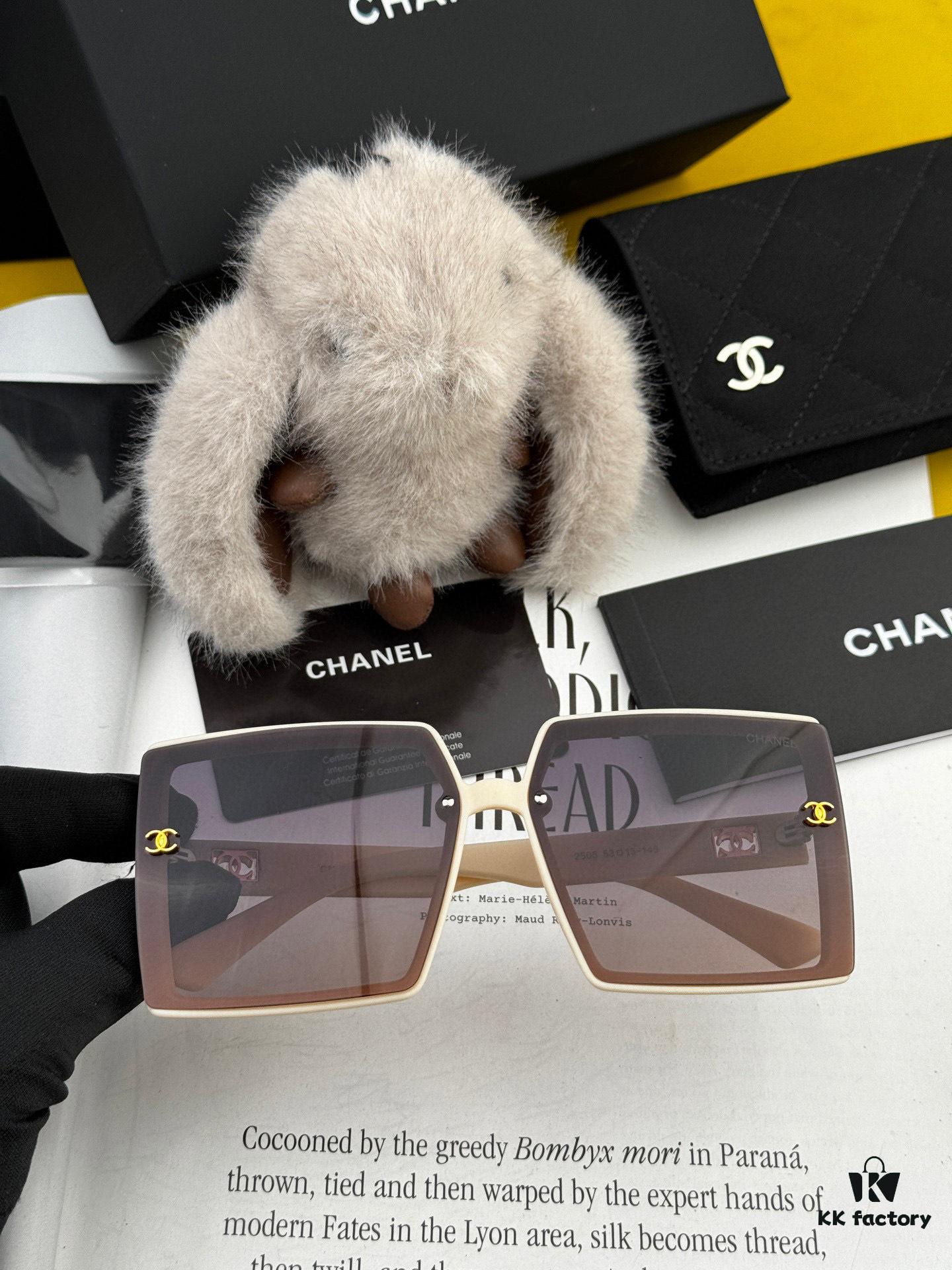 CHANEL 2025 New Arrival Trendy Fashion Square Frame Sunglasses for Women, HD Thickened Polarized UV Protection Shades, Comfortable Wear, Influencer Favorite Style 🕶️