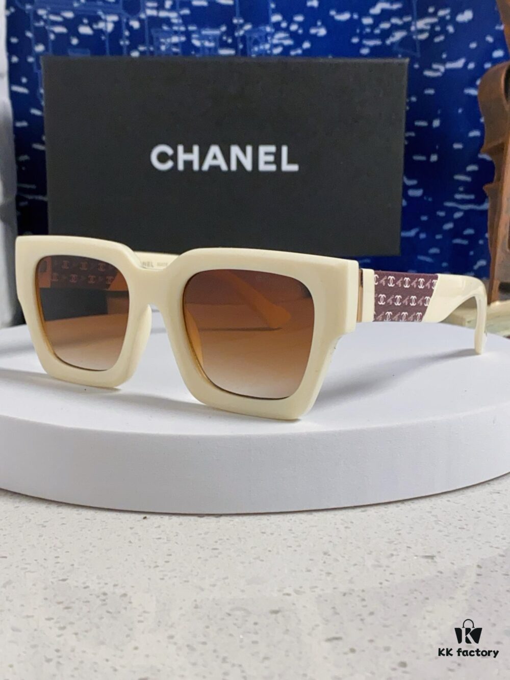 CHANEL 2024 New Arrival Trendy Fashion Square Frame Sunglasses for Women, High-Definition Thick Polarized UV Protection Shades