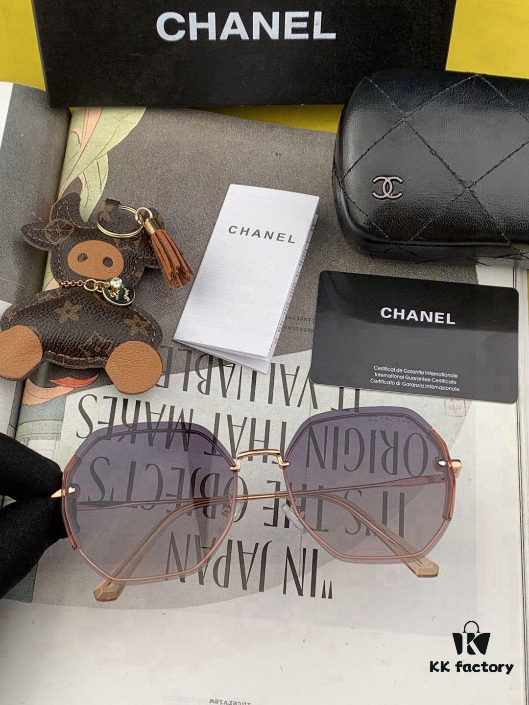 New CHANEL Sunglasses CH0630