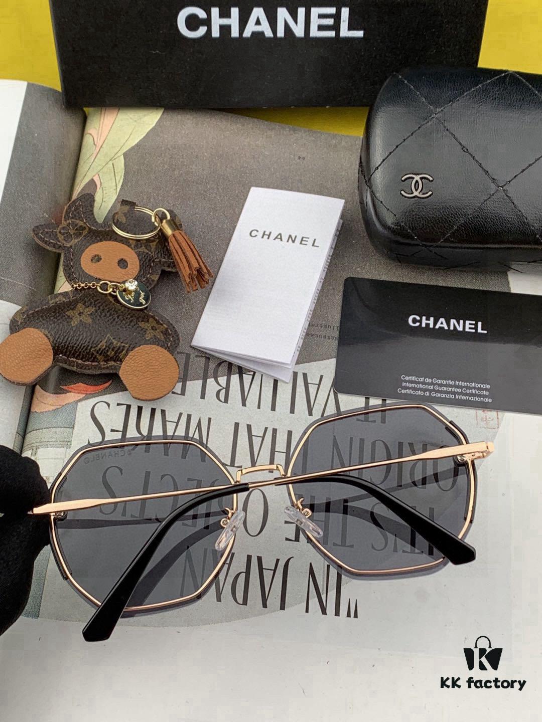 New CHANEL Sunglasses CH0630