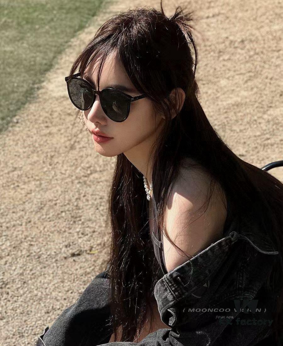 CHANEL 2025 New Arrival Trendy Fashion Square Frame Sunglasses for Women, High-Definition Thick Polarized UV Protection Shades, Comfortable Wear, Influencer Favorite TR Frame Sunglasses 🕶️