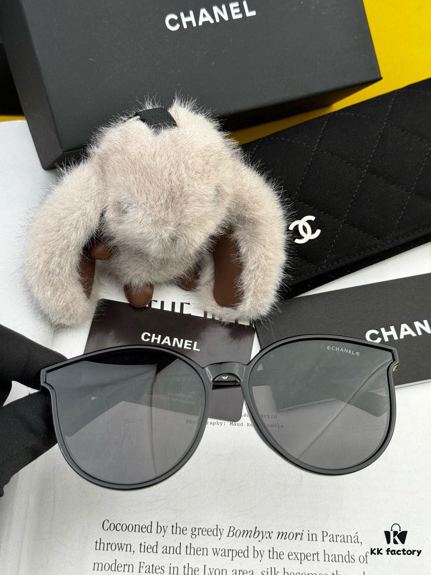 CHANEL 2025 New Arrival Trendy Fashion Square Frame Sunglasses for Women, High-Definition Thick Polarized UV Protection Shades, Comfortable Wear, Influencer Favorite TR Frame Sunglasses 🕶️