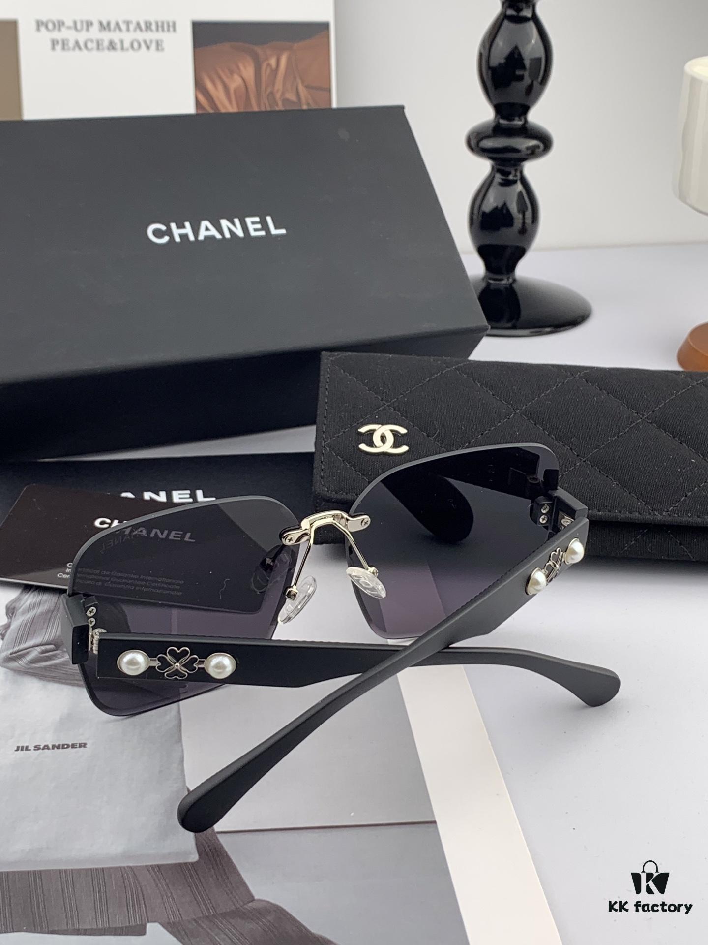 CHANEL 2025 New Arrival Trendy Fashion Square Frame Sunglasses, Comfortable Fit, Influencer Favorite Women's HD Thickened Polarized Sunglasses🕶️ 🎉High-Quality TR Frame ♥️♥️ Model CH8100