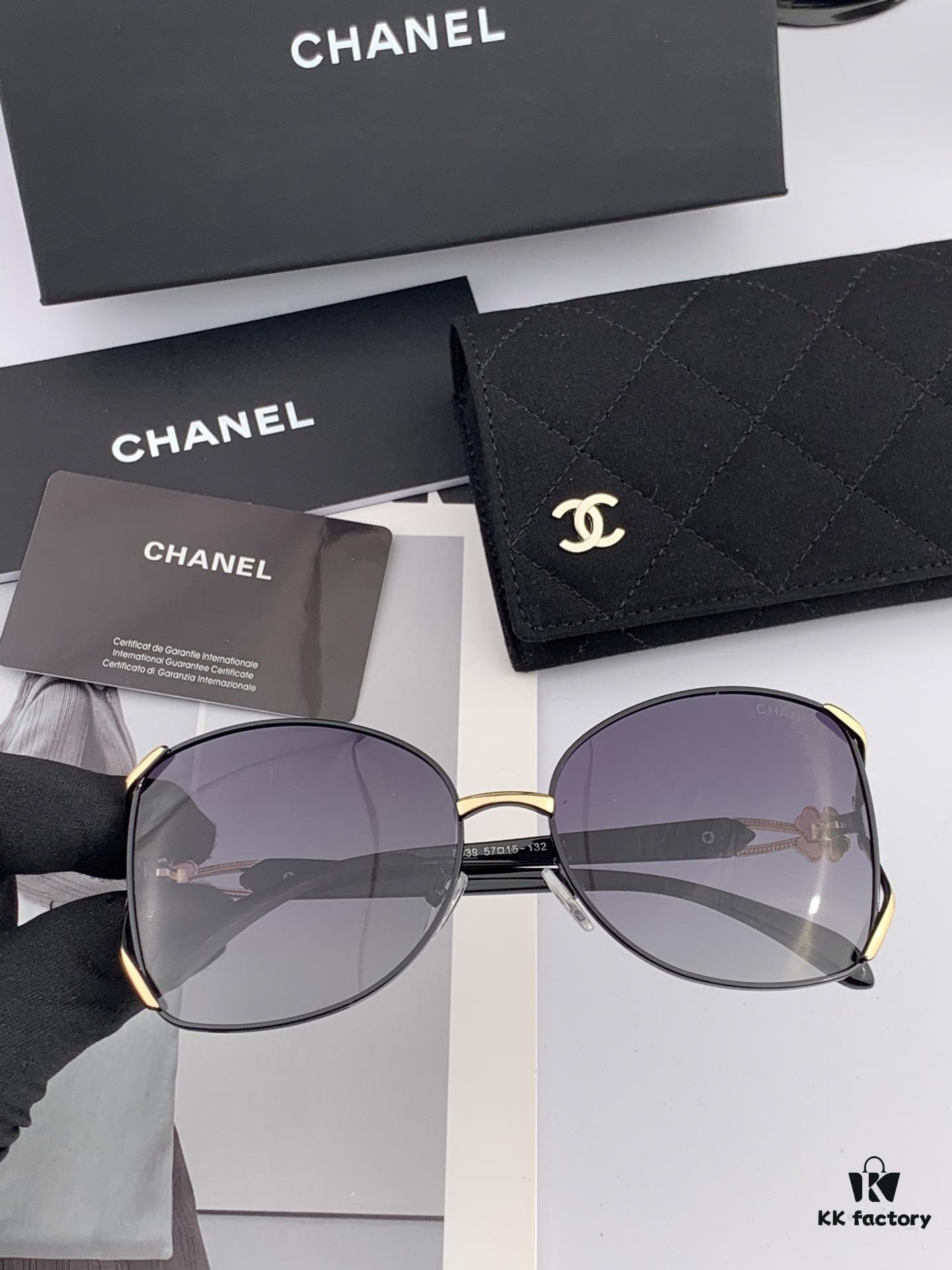 CHANEL 2025 New Camellia Trendy Fashion Round Frame Sunglasses Comfortable Wear Influencer Style Shades Model: CH9803