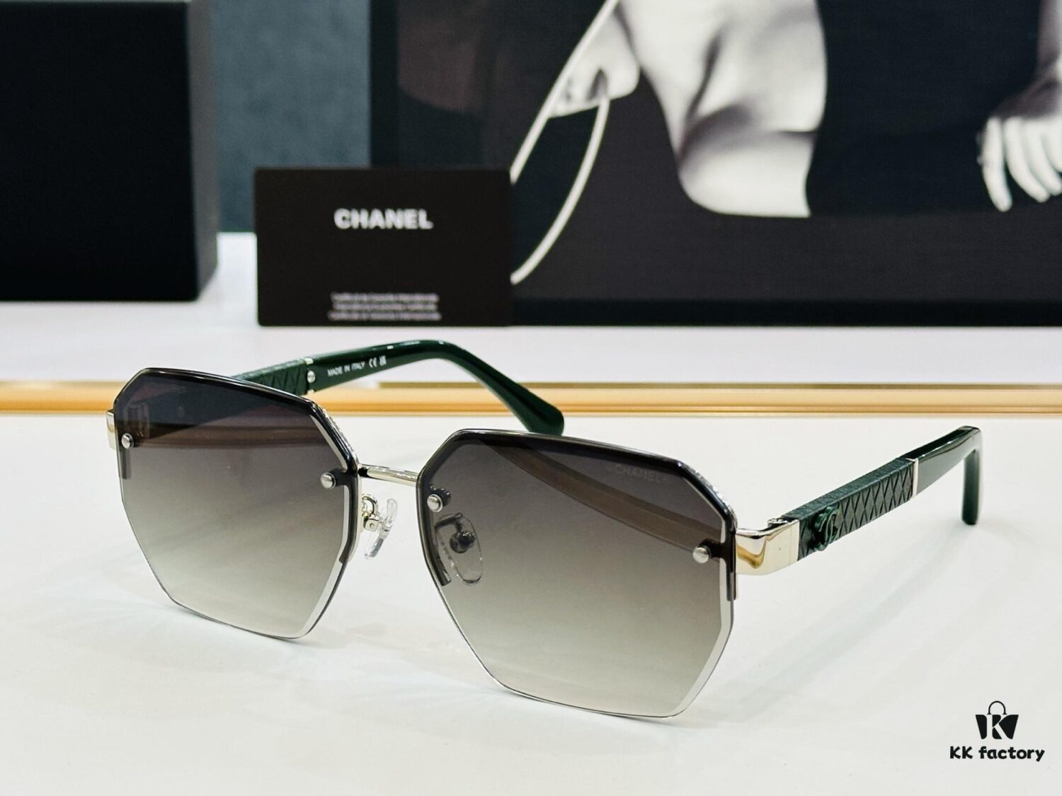 CHANE*/Xiangjia MODEL: CH6060S Size: 63□17-145 Nail Art Heart J Sunglasses