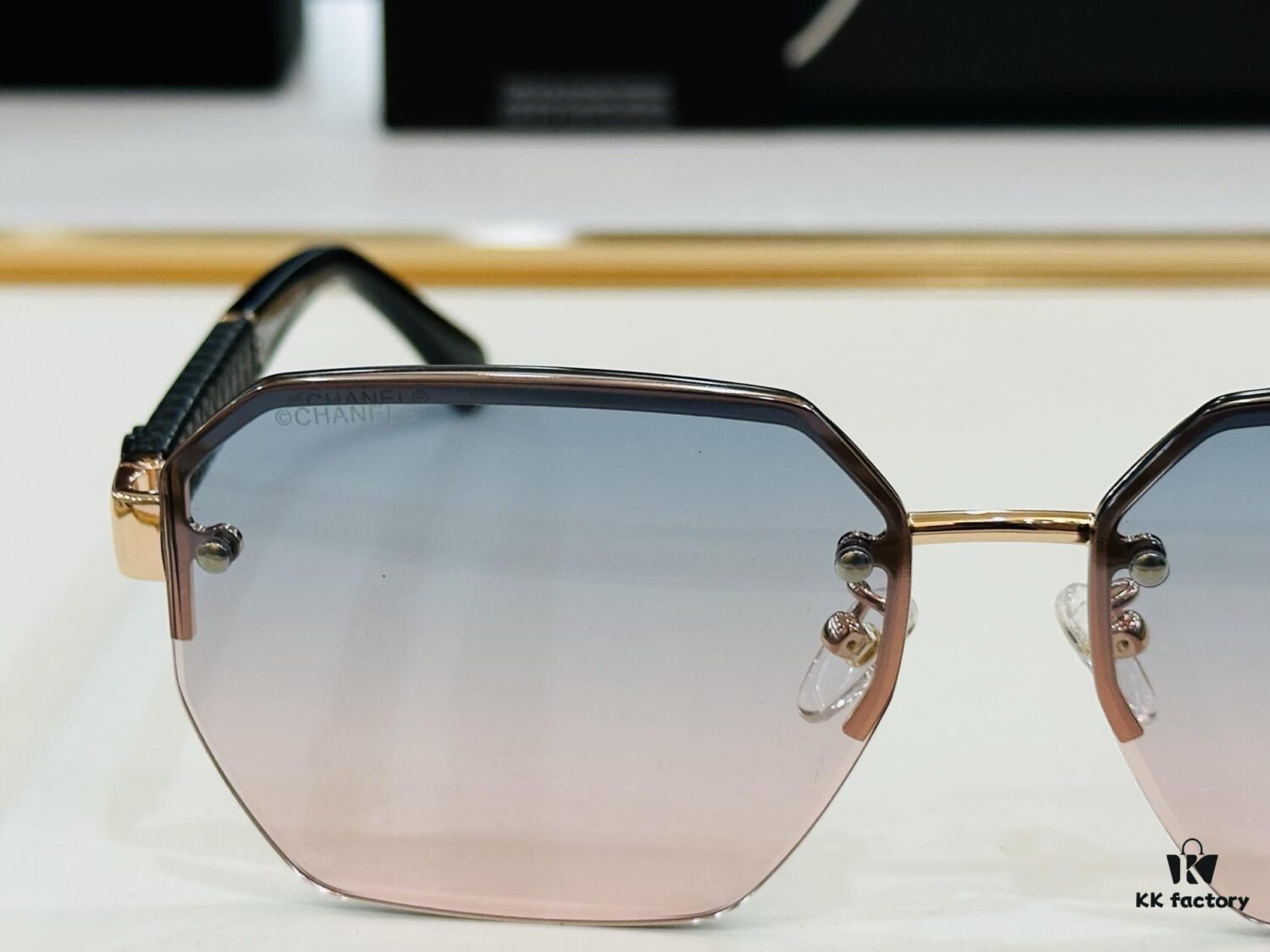 CHANE*/Xiangjia MODEL: CH6060S Size: 63□17-145 Nail Art Heart J Sunglasses