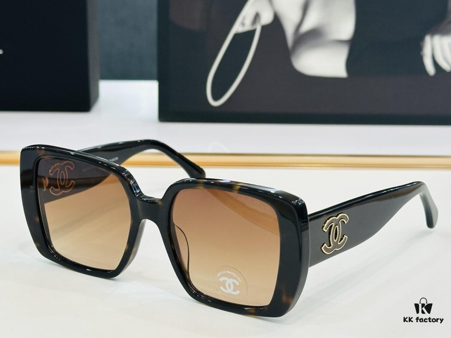 CHANE*/Xiangjia MODEL: CH5541 Size: 54□18-140 Sunglasses, Perfect Quality, Unique Design, Suitable for All Face Shapes