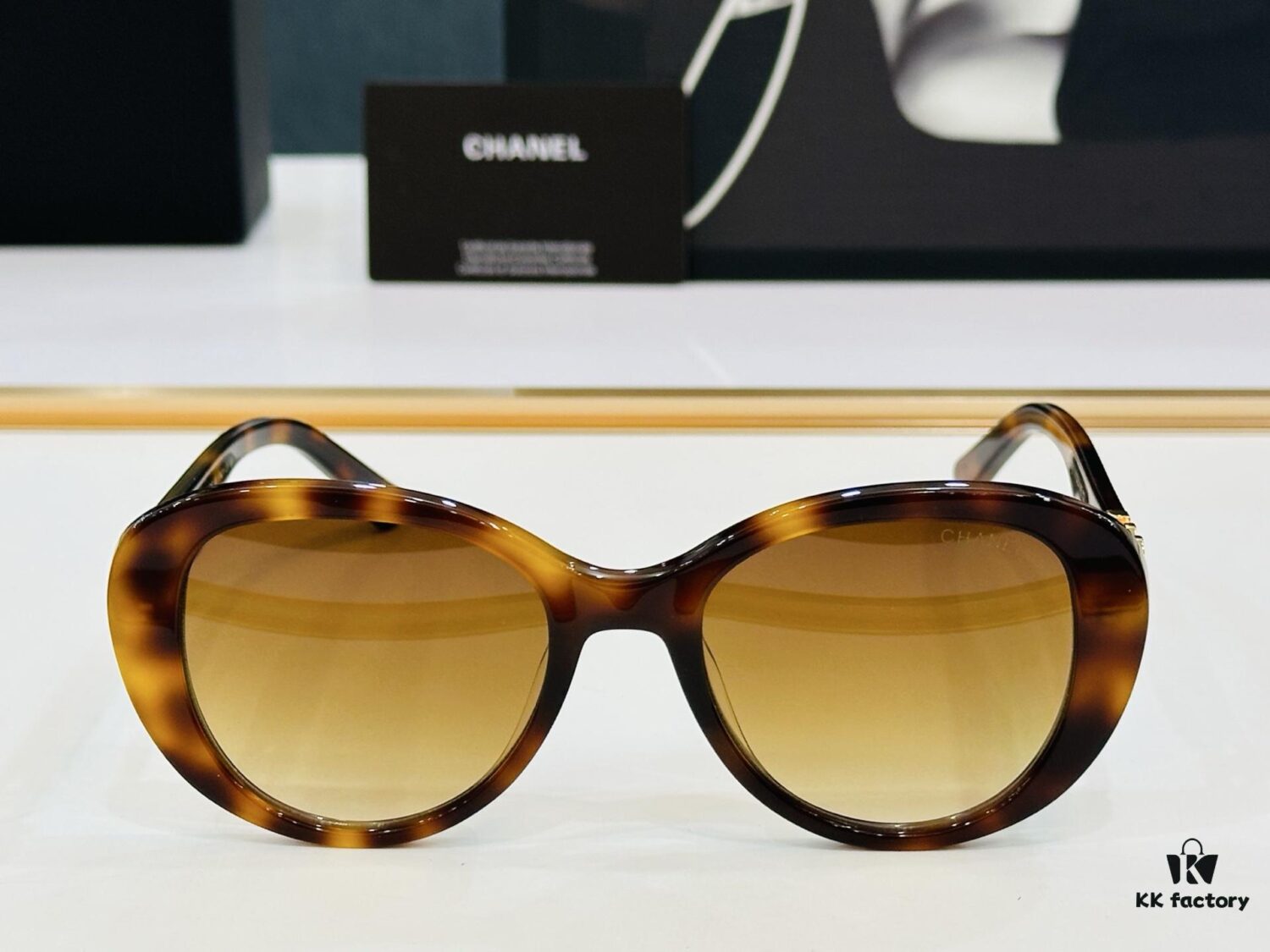 CHANE*/Xiangjia MODEL:CH8051 Size: 51□21-145 Sunglasses