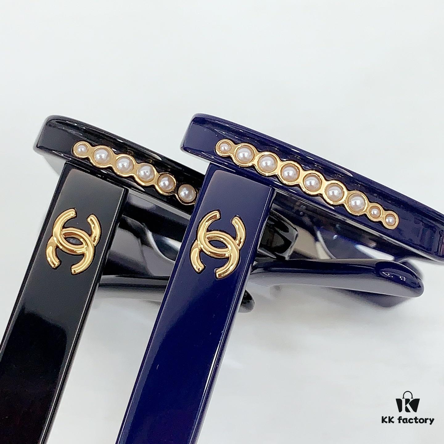 135 CHANEL Model 5483-H Sunglasses Size 53-17 140